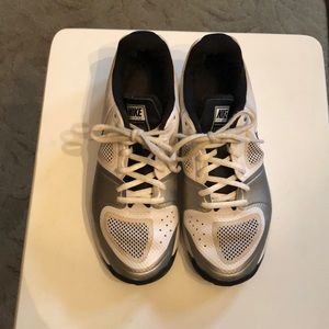 Nike Air Max Extreme Volleyball Sneakers 8.5